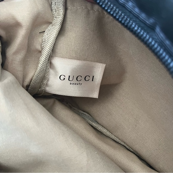 Nwot, Gucci Pouch - Picture 2 of 16